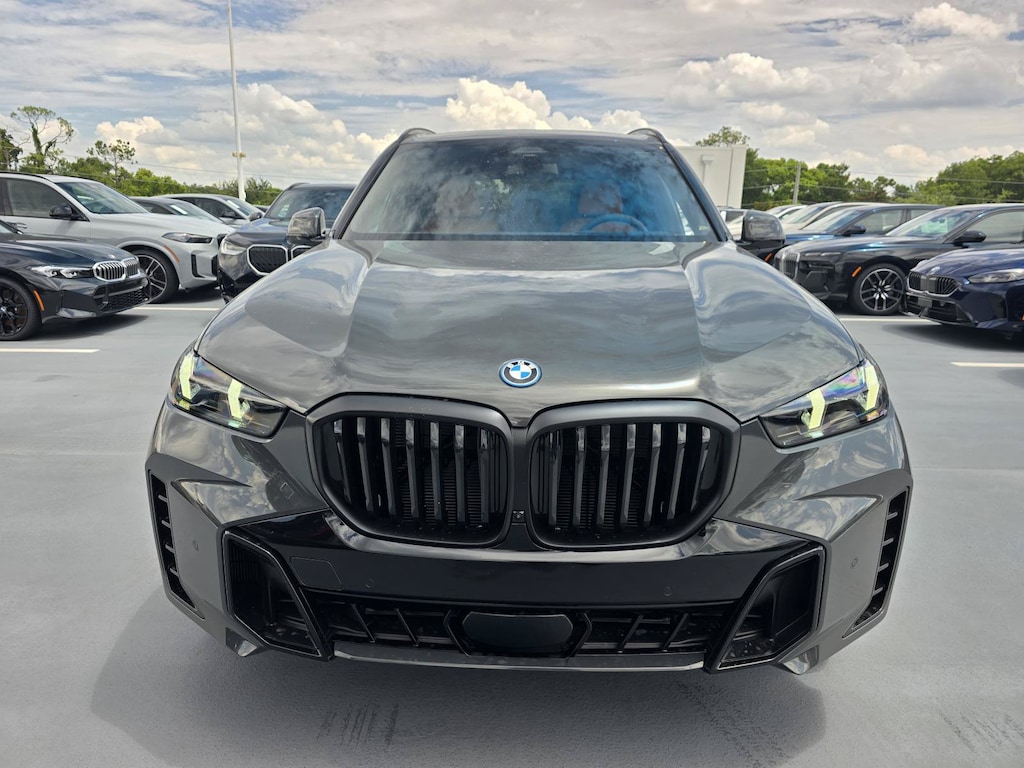 New 2026 BMW X5 PHEV xDrive50e SUV