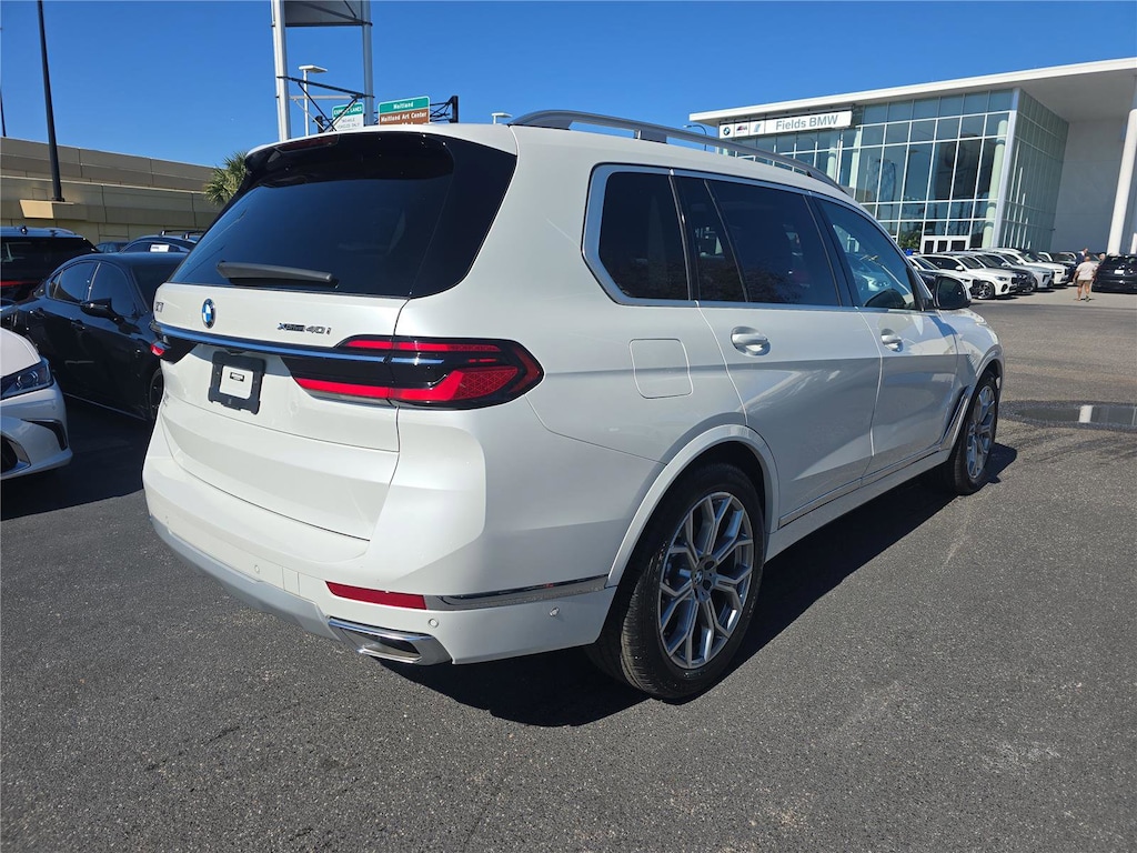 Used 2024 BMW X7 xDrive40i xDrive40i Sports Activity Vehicle