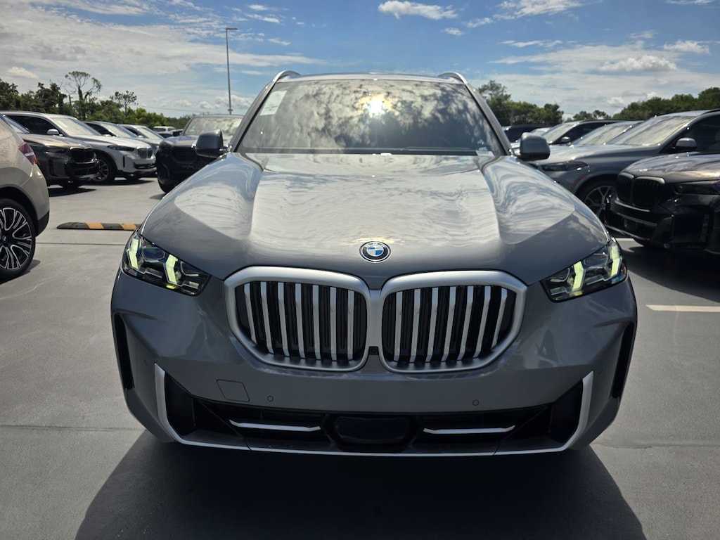 New 2026 BMW X5 sDrive40i SUV