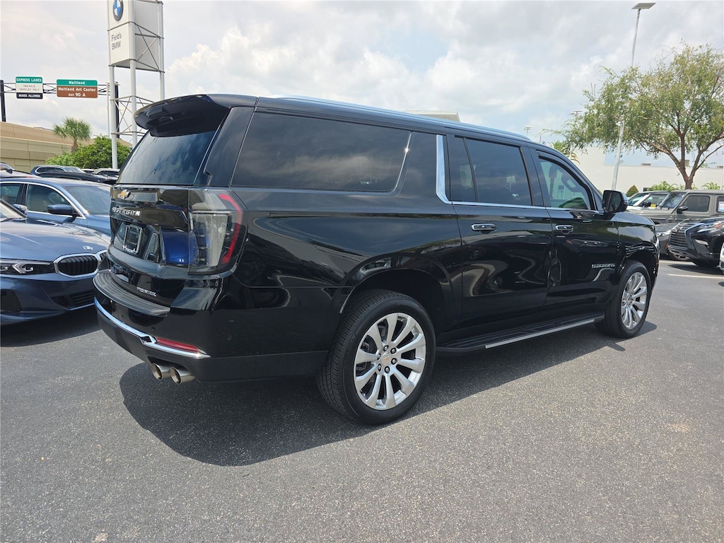Used 2025 Chevrolet Suburban Premier 4WD Premier
