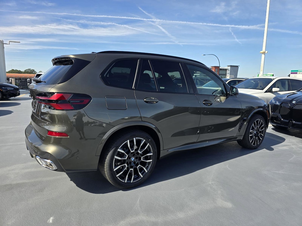 New 2026 BMW X5 sDrive40i SUV