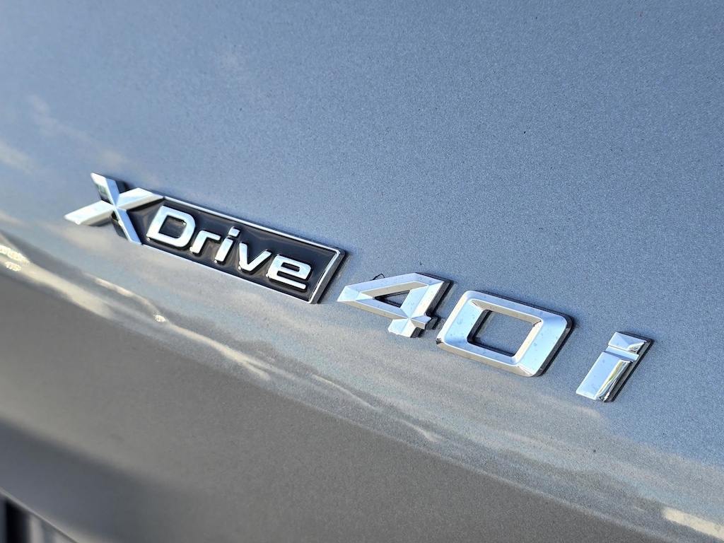 New 2026 BMW X6 xDrive40i SUV