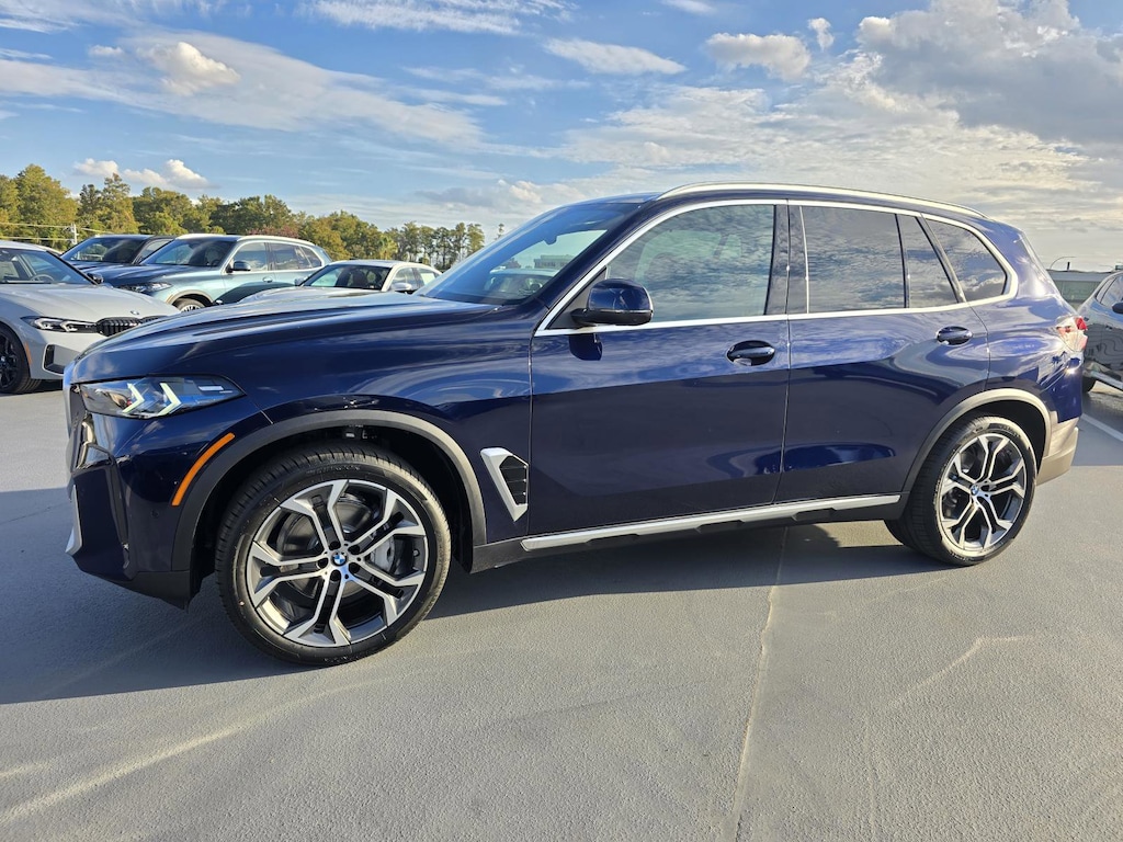New 2026 BMW X5 sDrive40i SUV