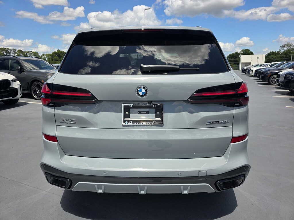 New 2026 BMW X5 sDrive40i SUV