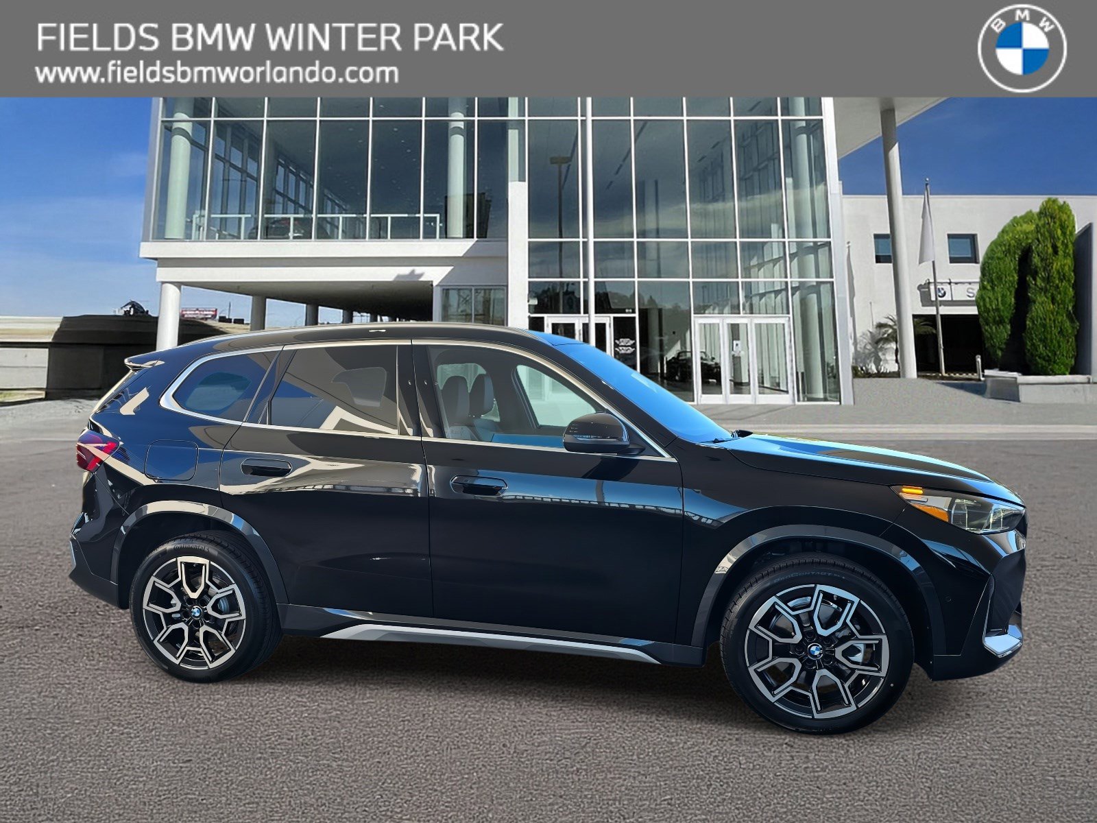 2026 BMW X1 28i's photo