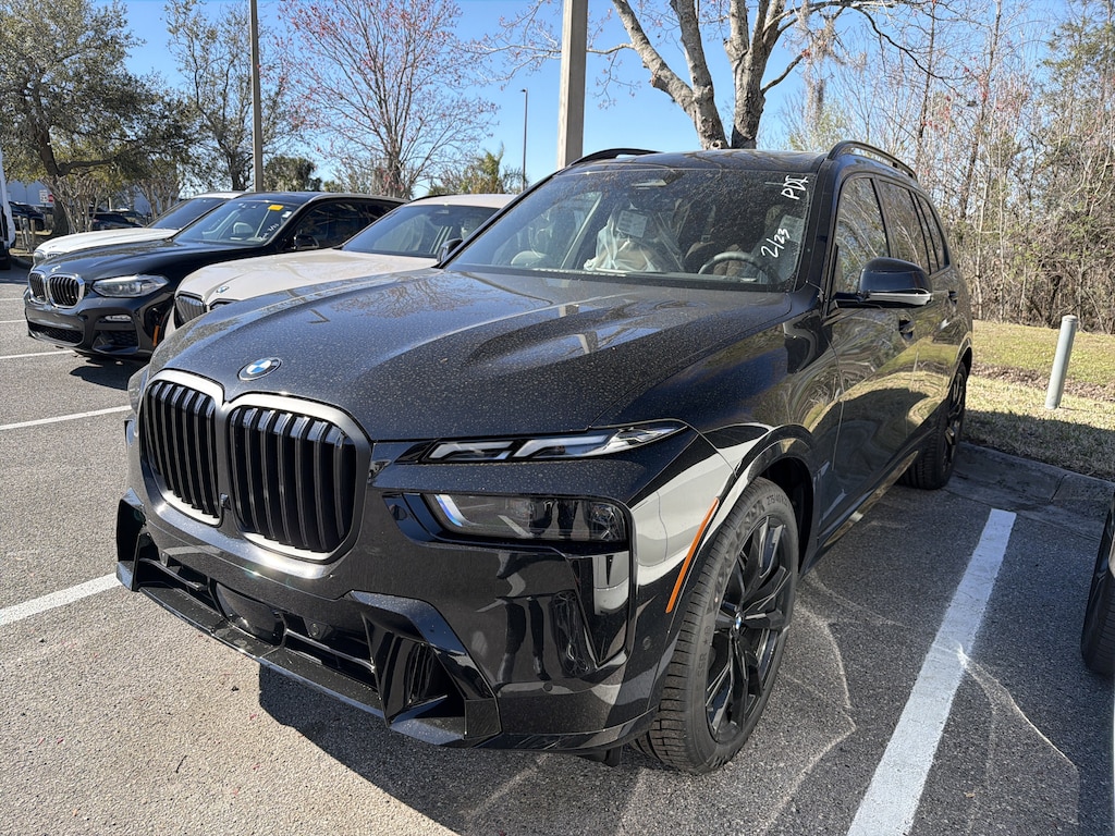 New 2026 BMW X7 xDrive40i SUV