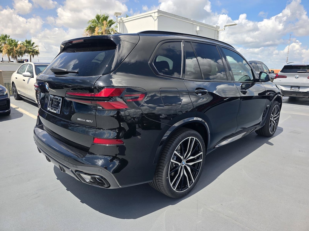 New 2026 BMW X5 sDrive40i SUV