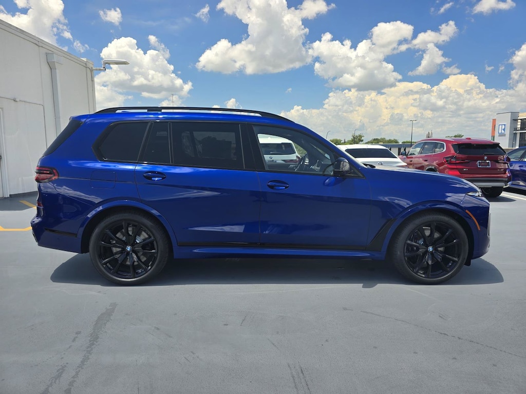 New 2027 BMW X7 M60i SUV