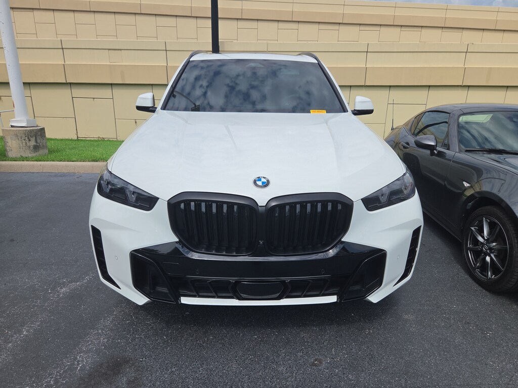 Used 2024 BMW X5 xDrive40i xDrive40i Sports Activity Vehicle