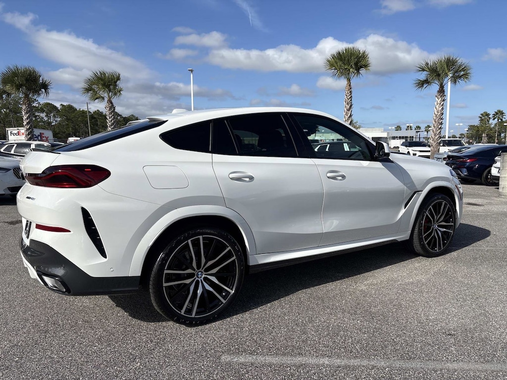 New 2026 BMW X6 xDrive40i SUV