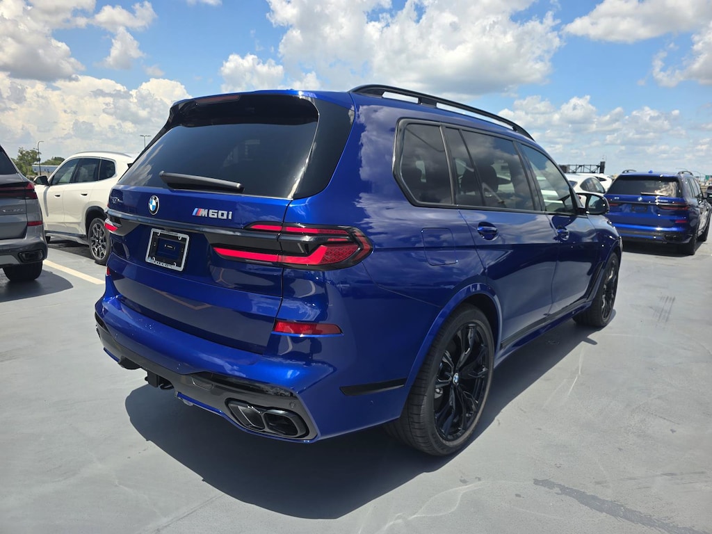 New 2027 BMW X7 M60i SUV
