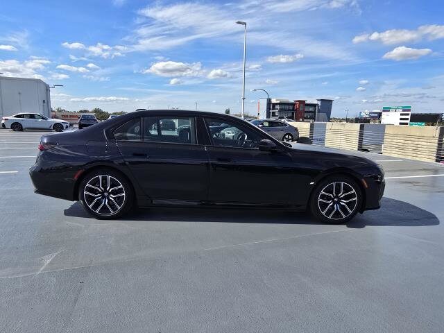 2025 Bmw i7 xDrive60 photo 4