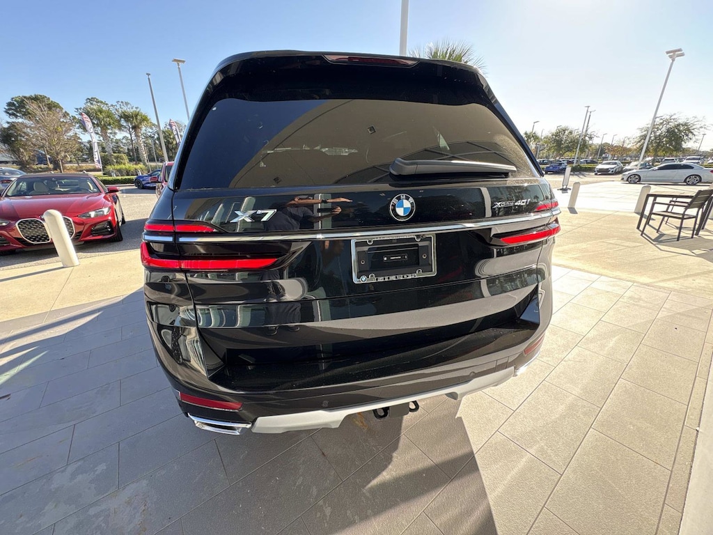 New 2026 BMW X7 xDrive40i SUV