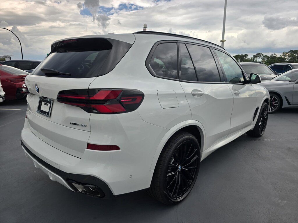 New 2026 BMW X5 xDrive40i SUV