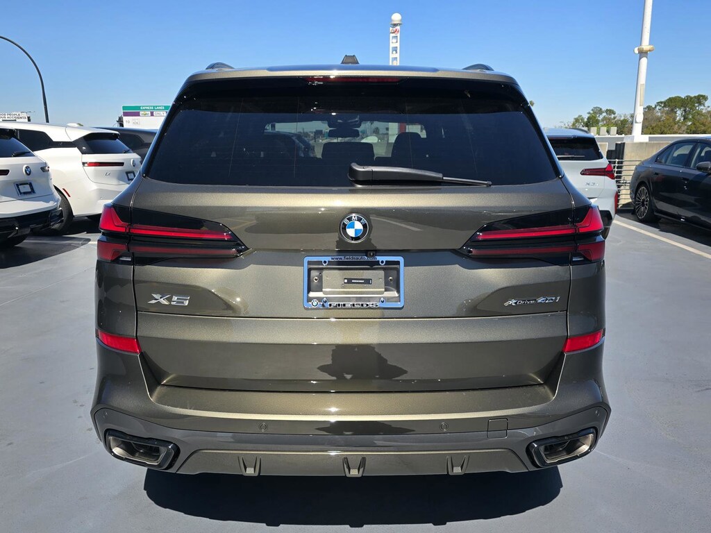New 2026 BMW X5 xDrive40i SUV