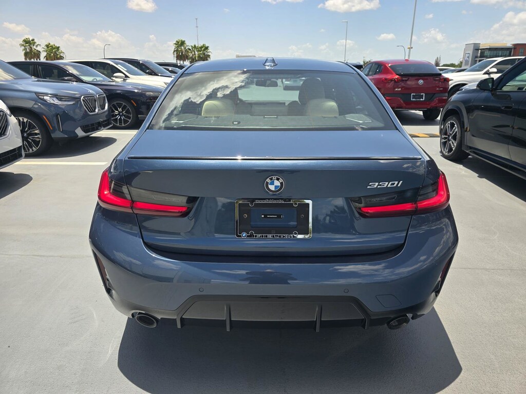 New 2026 BMW 330i 330i Sedan