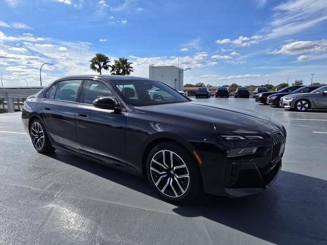 2025 Bmw i7 xDrive60 photo 2