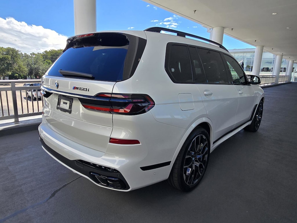 New 2026 BMW X7 M60i SUV