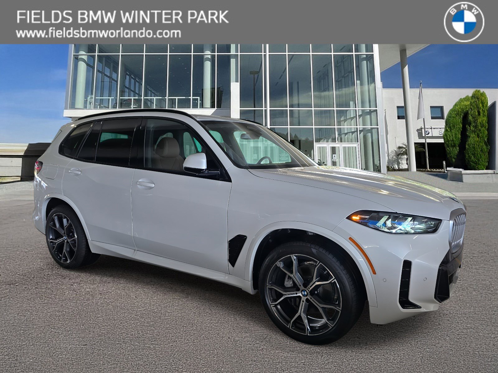 2026 BMW X5 40i's photo