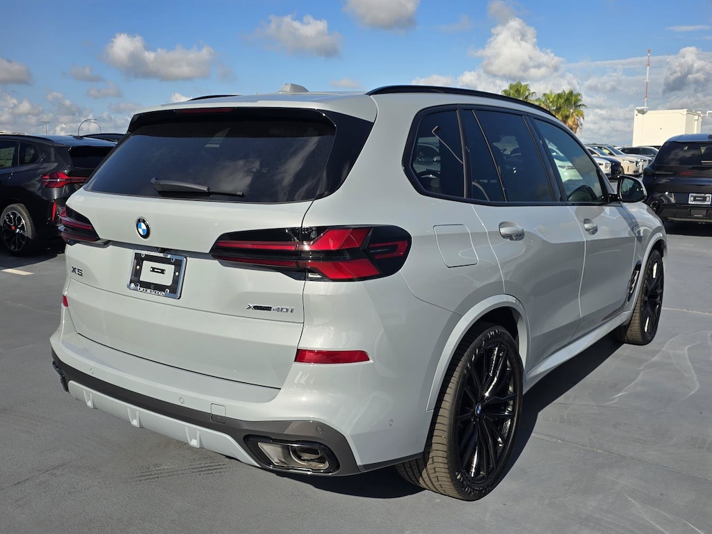 New 2026 BMW X5 xDrive40i SUV