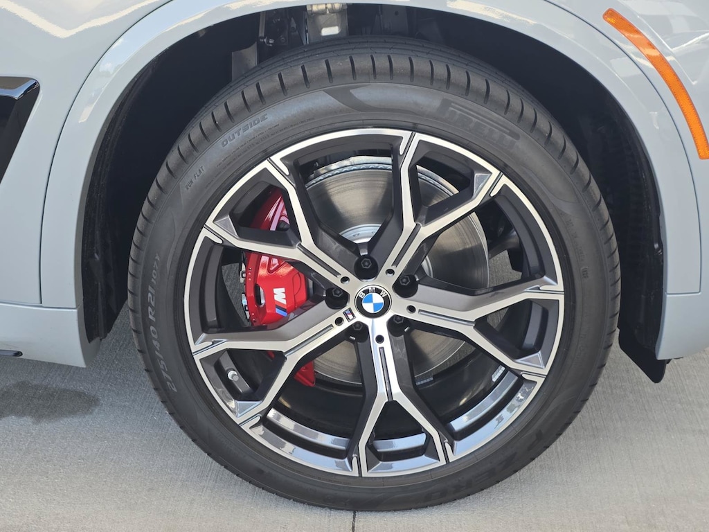 New 2026 BMW X5 sDrive40i SUV