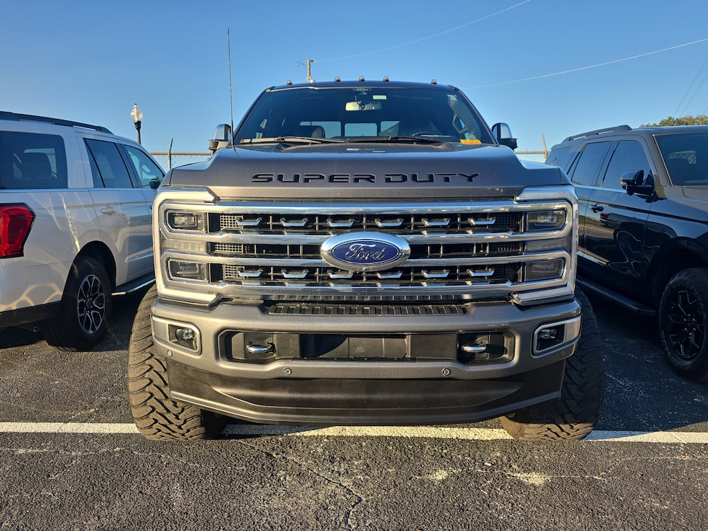 Used 2024 Ford Super Duty F-350 SRW Platinum