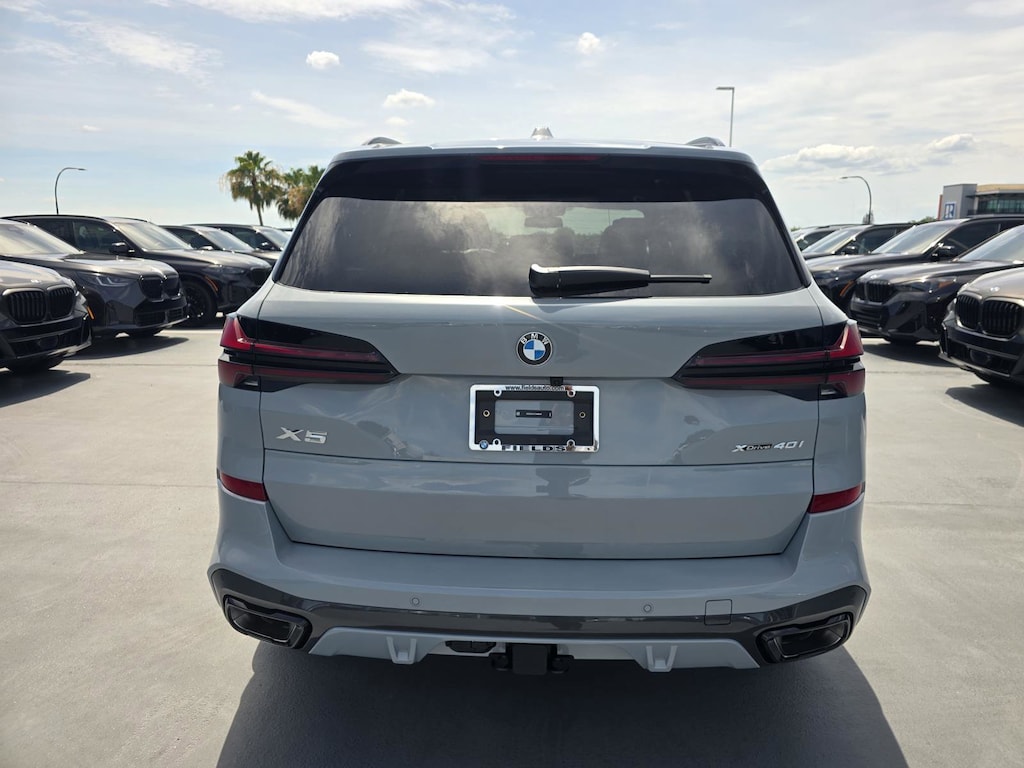 New 2026 BMW X5 xDrive40i SUV