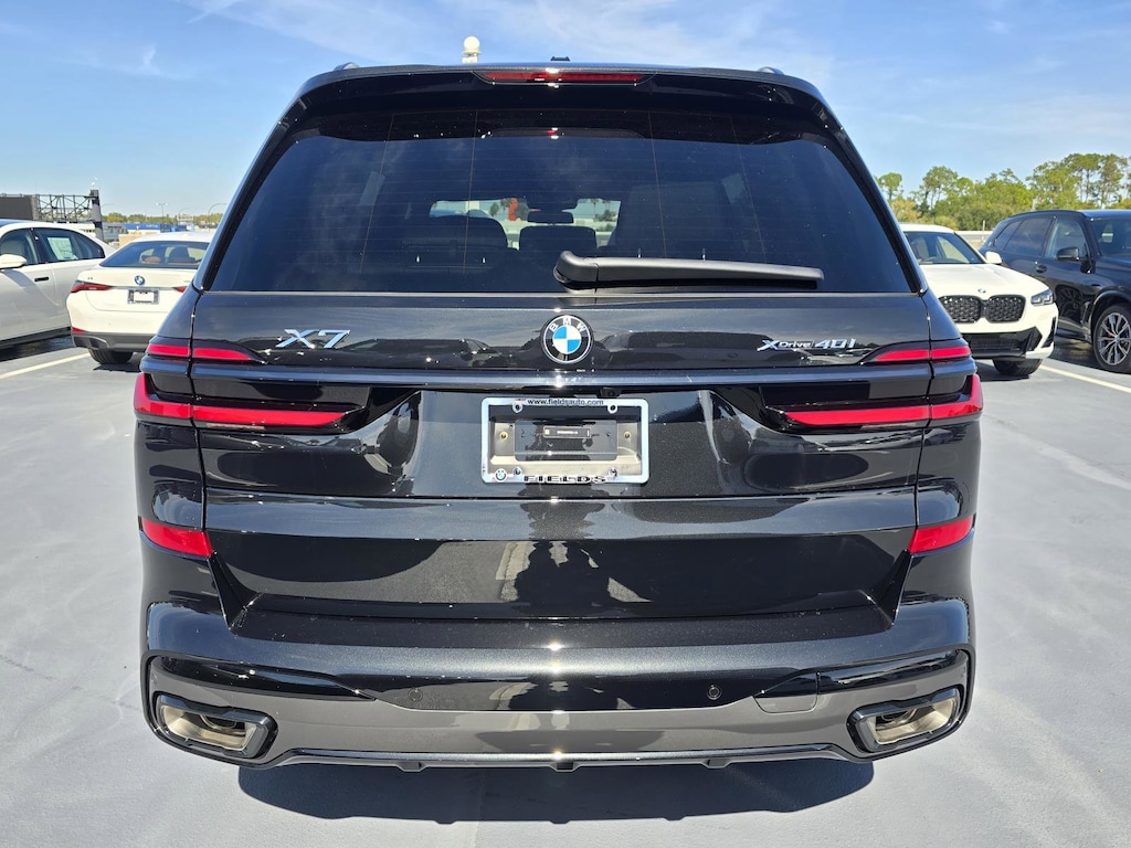 New 2026 BMW X7 xDrive40i SUV
