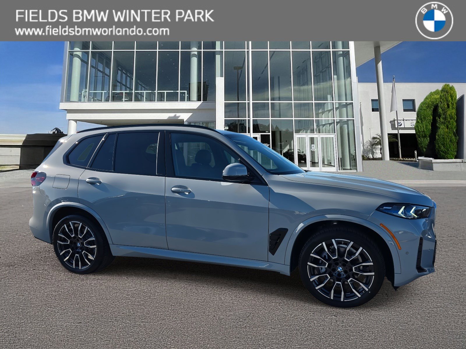 2026 BMW X5 40i's photo
