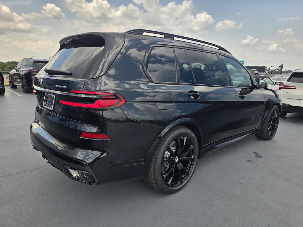 New 2027 BMW X7 xDrive40i SUV
