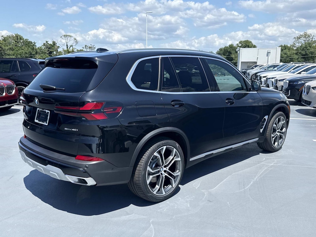 New 2026 BMW X5 sDrive40i SUV