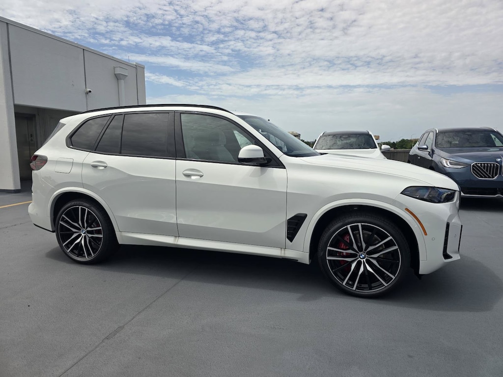 New 2026 BMW X5 sDrive40i SUV