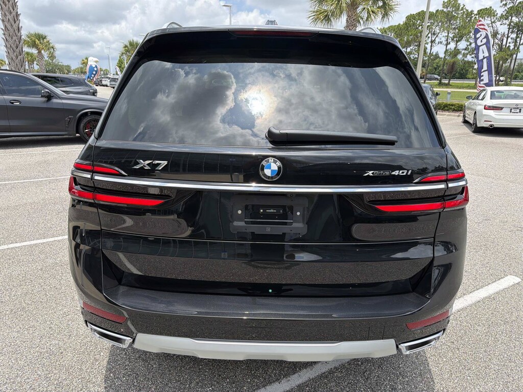 New 2027 BMW X7 xDrive40i SUV