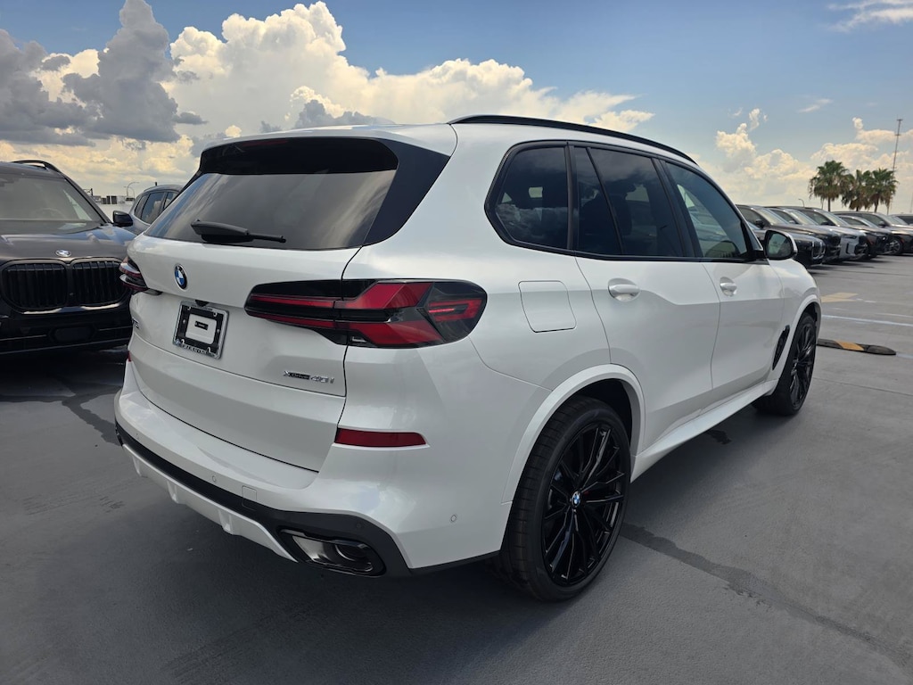 New 2026 BMW X5 xDrive40i SUV