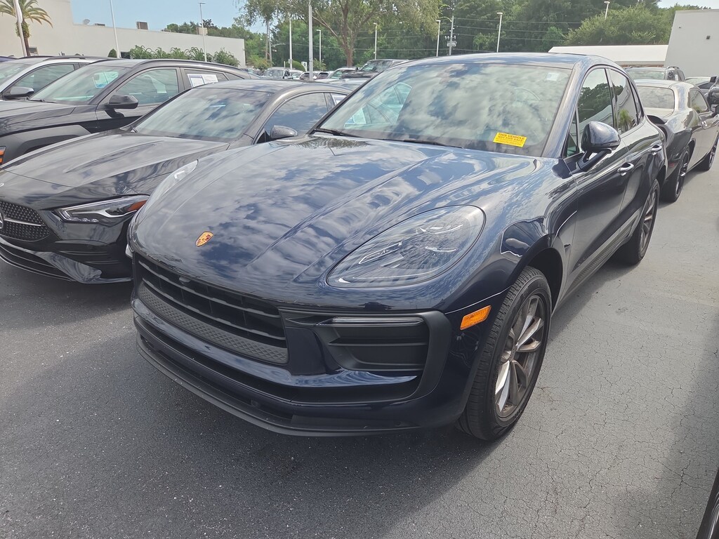 Used 2022 Porsche Macan AWD