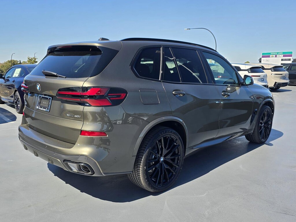 New 2026 BMW X5 xDrive40i SUV