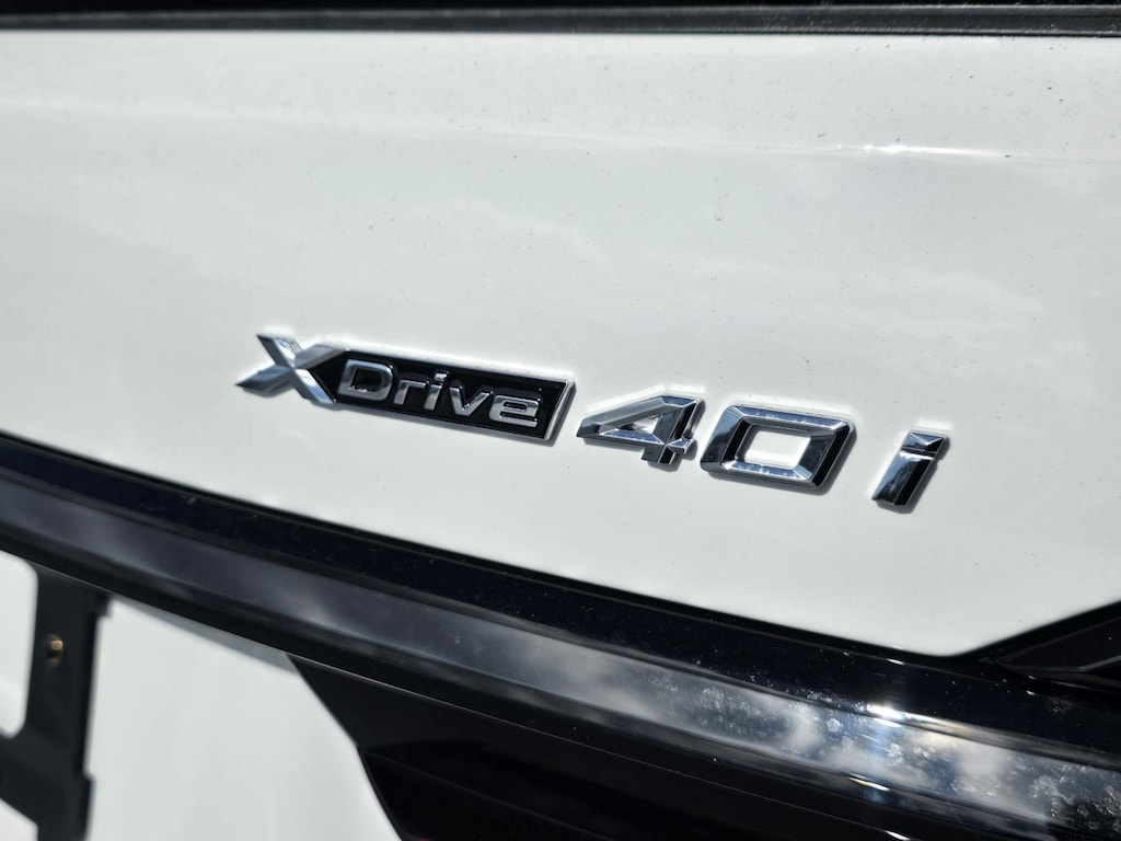 New 2026 BMW X7 xDrive40i SUV