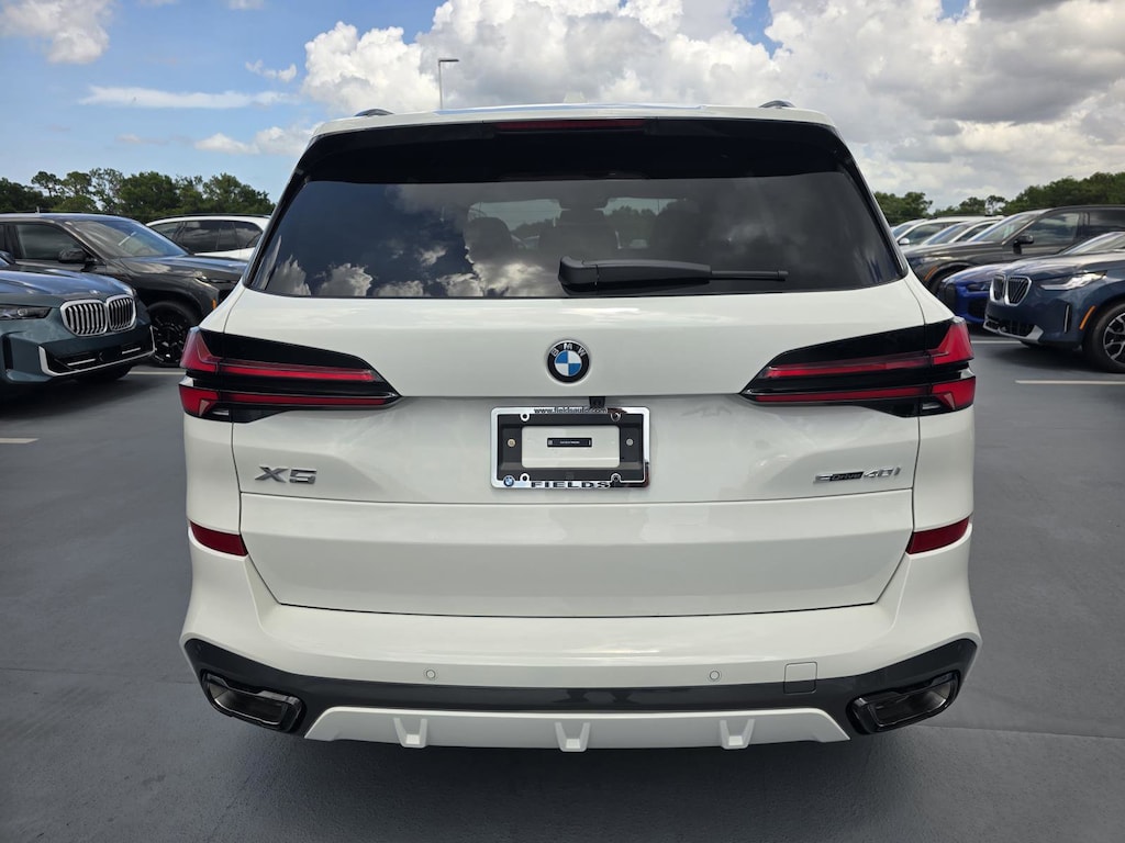 New 2026 BMW X5 sDrive40i SUV