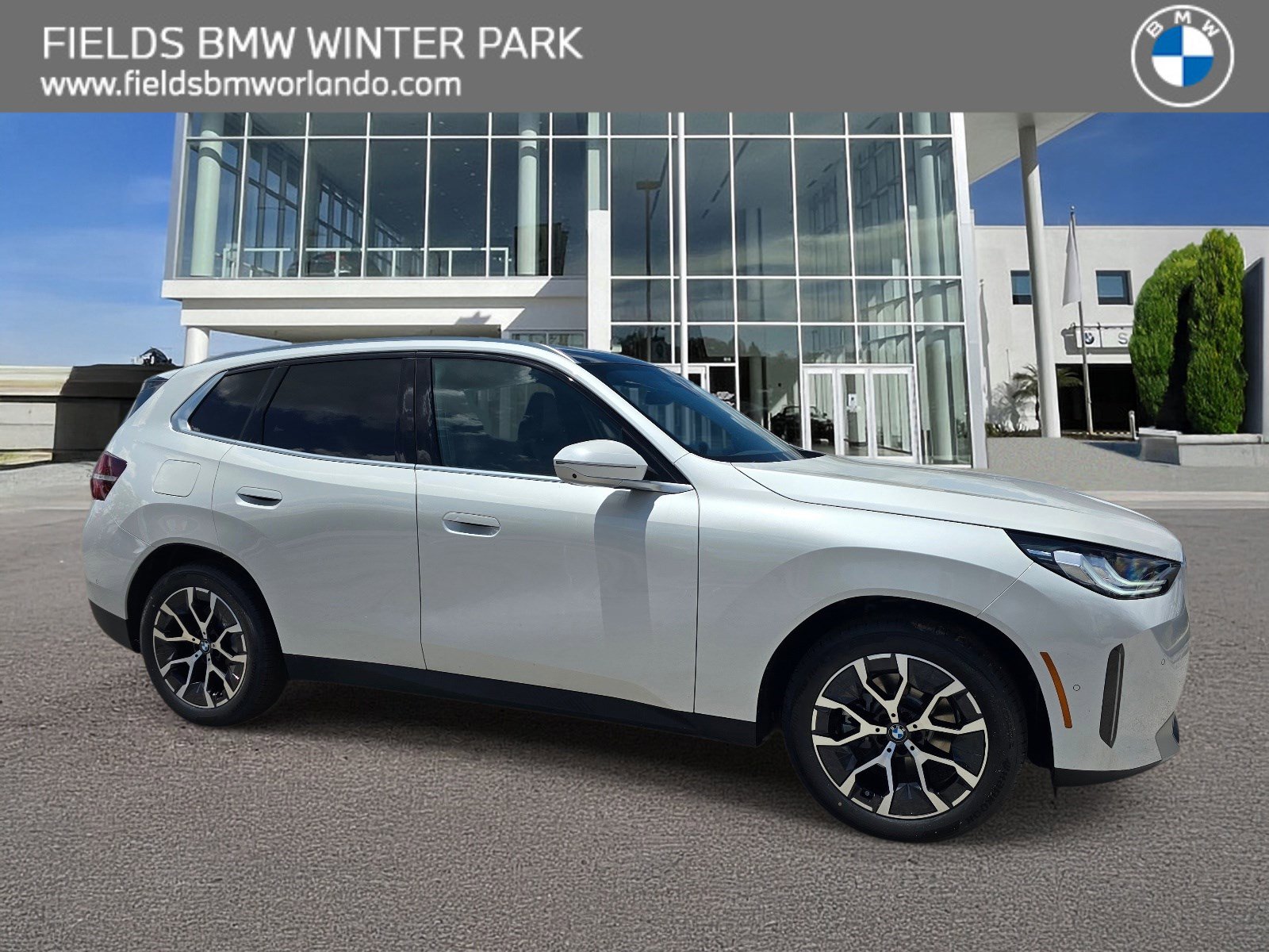 2026 BMW X3 30 XDRIVE's photo