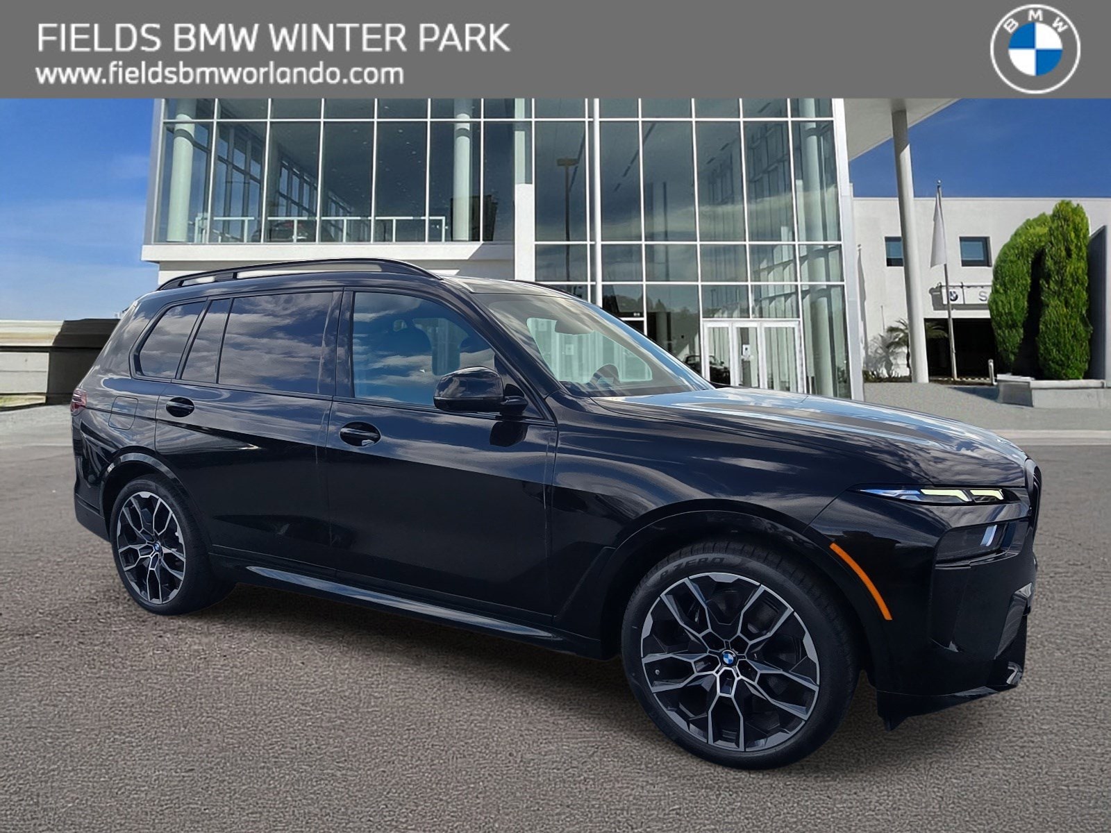 2026 BMW X7 40i's photo