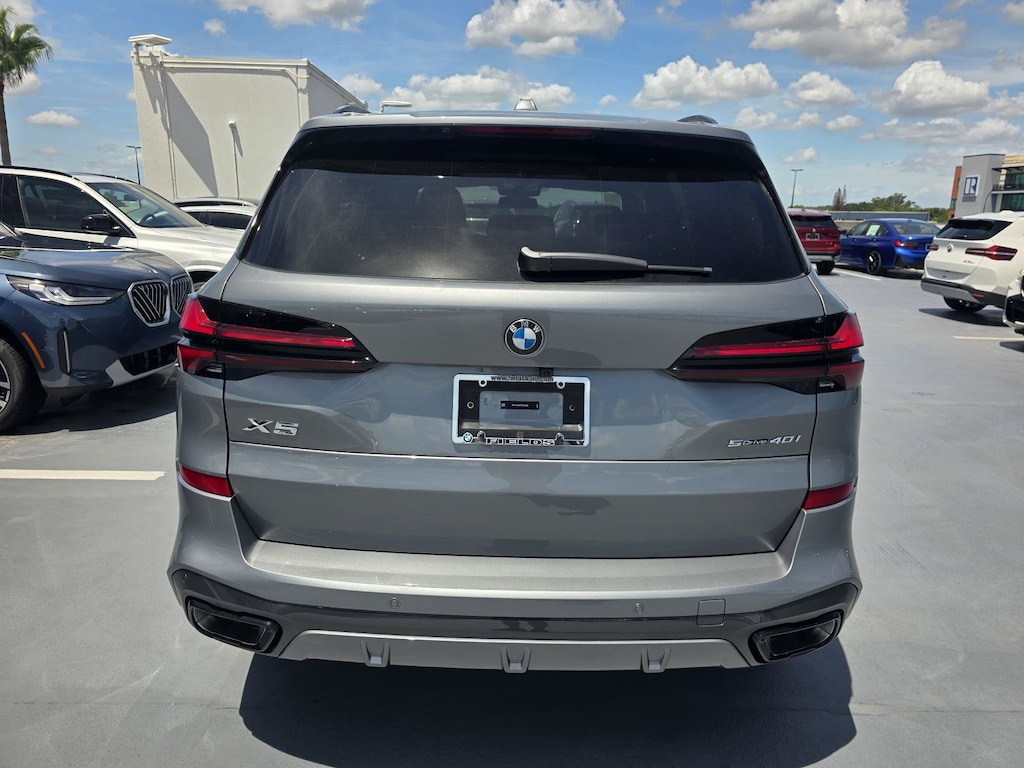 New 2026 BMW X5 sDrive40i SUV