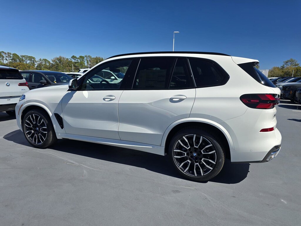 New 2026 BMW X5 xDrive40i SUV