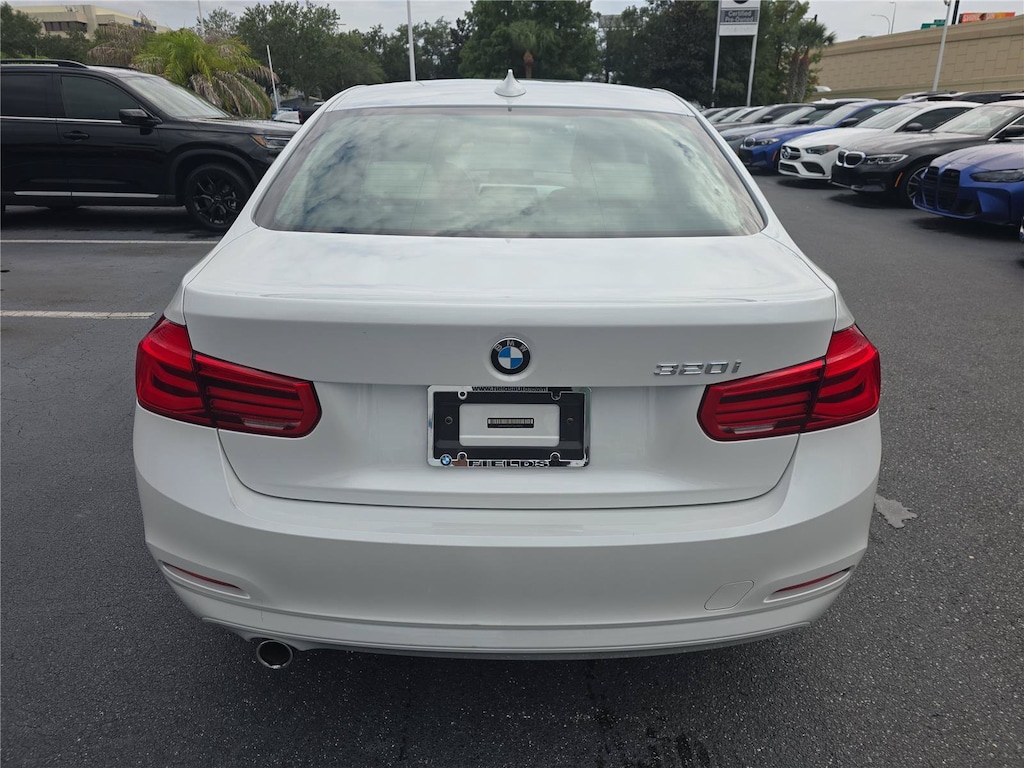 Used 2018 BMW 3 Series 320i Sedan