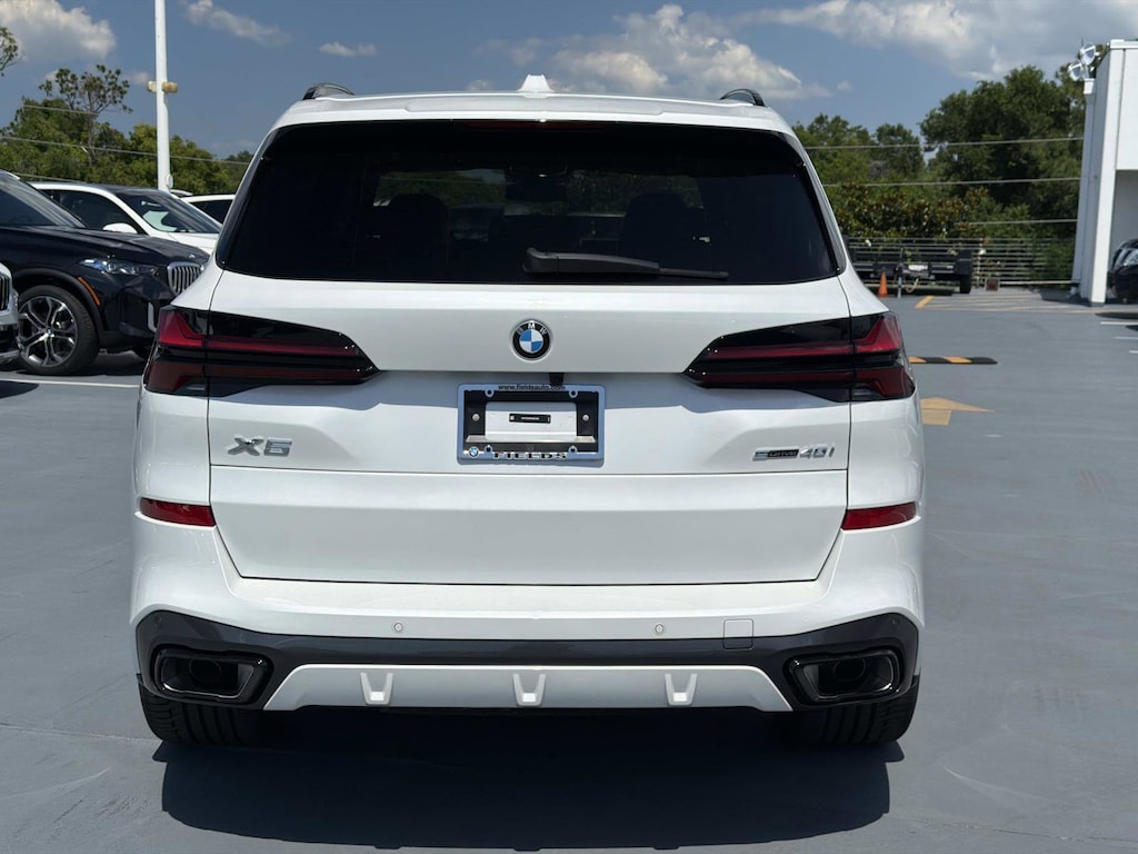 New 2026 BMW X5 sDrive40i SUV