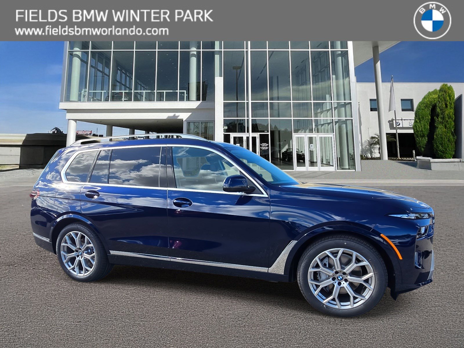 2026 BMW X7 40i's photo