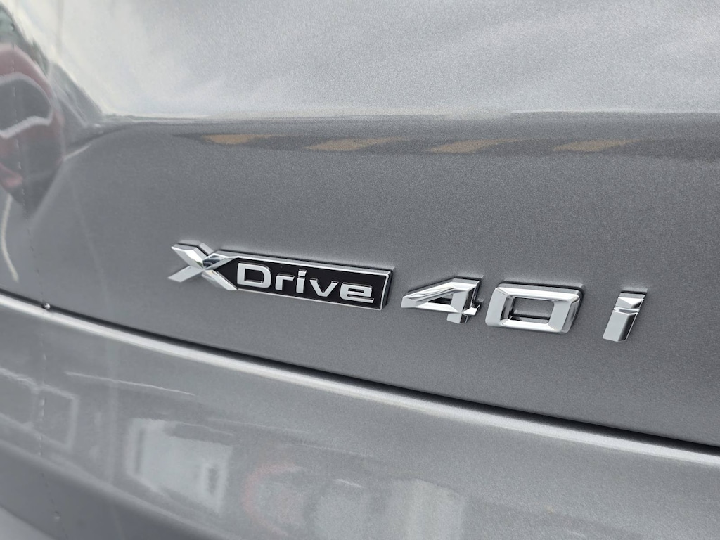 New 2026 BMW X5 xDrive40i SUV