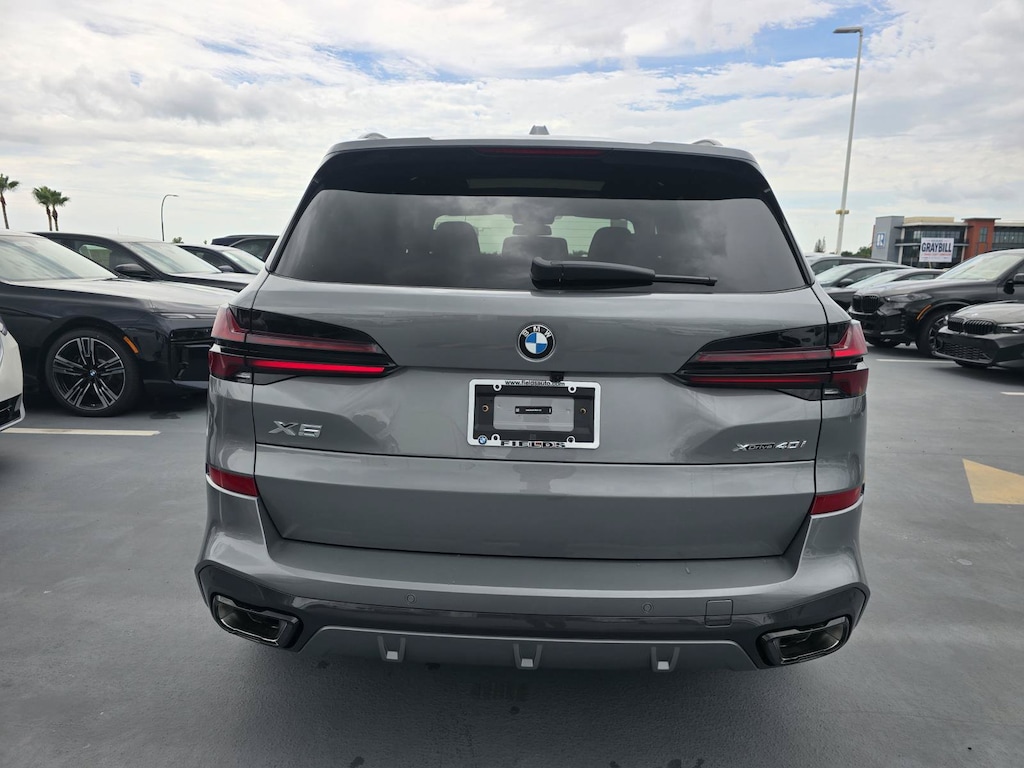New 2026 BMW X5 xDrive40i SUV