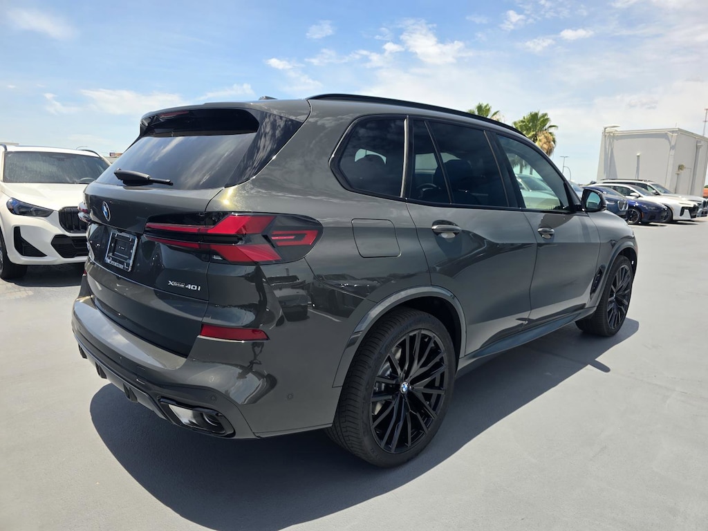 New 2026 BMW X5 xDrive40i SUV