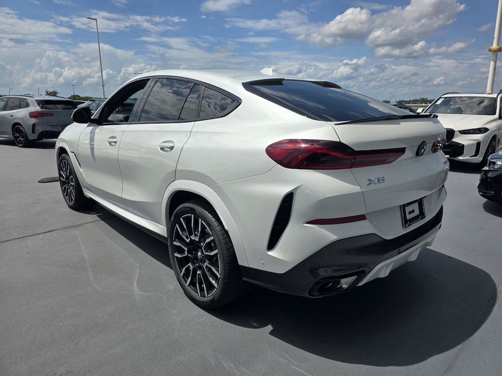 New 2027 BMW X6 xDrive40i SUV
