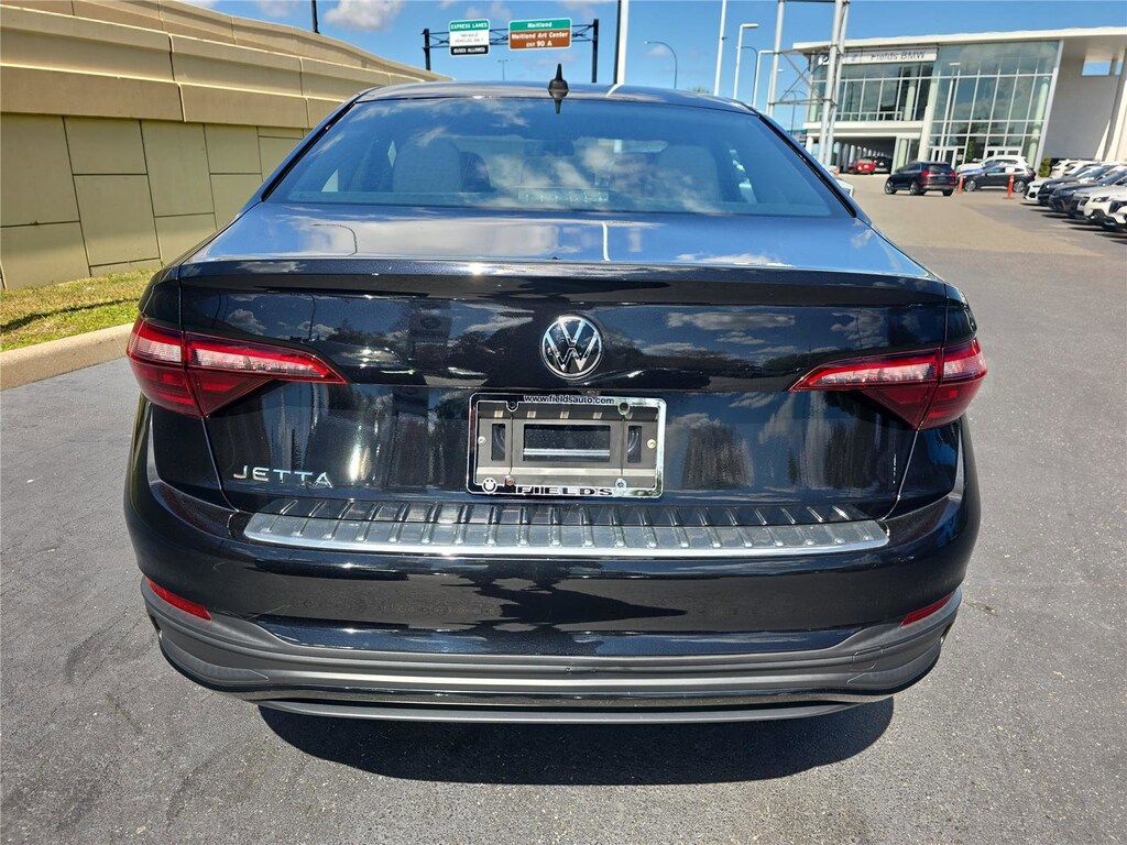 Used 2022 Volkswagen Jetta S S Auto